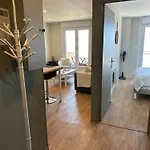 Vue Exceptionnelle, Face A Apartment Wissant