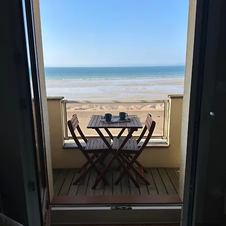 Vue Exceptionnelle, Face A Apartment *